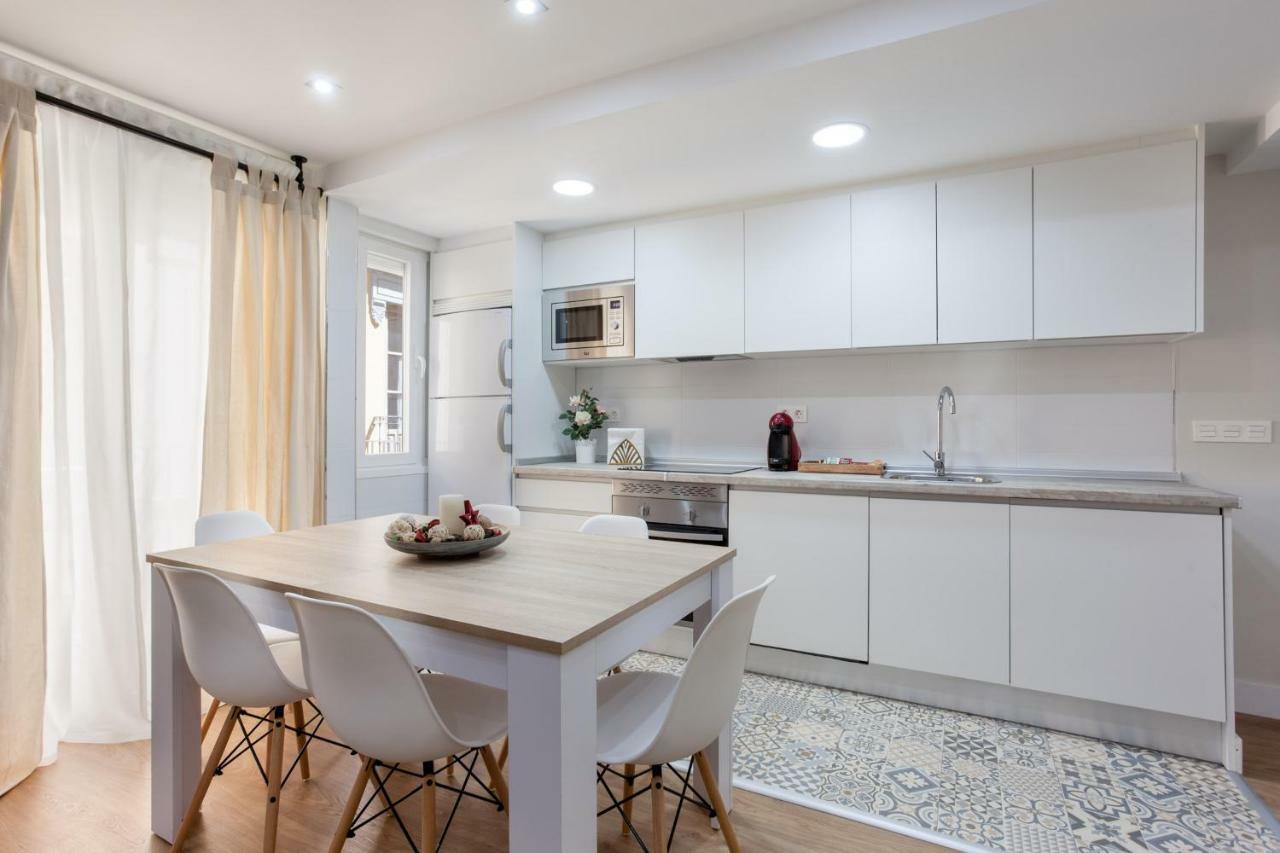 Apartamentos Reina Isabel Granada Buitenkant foto