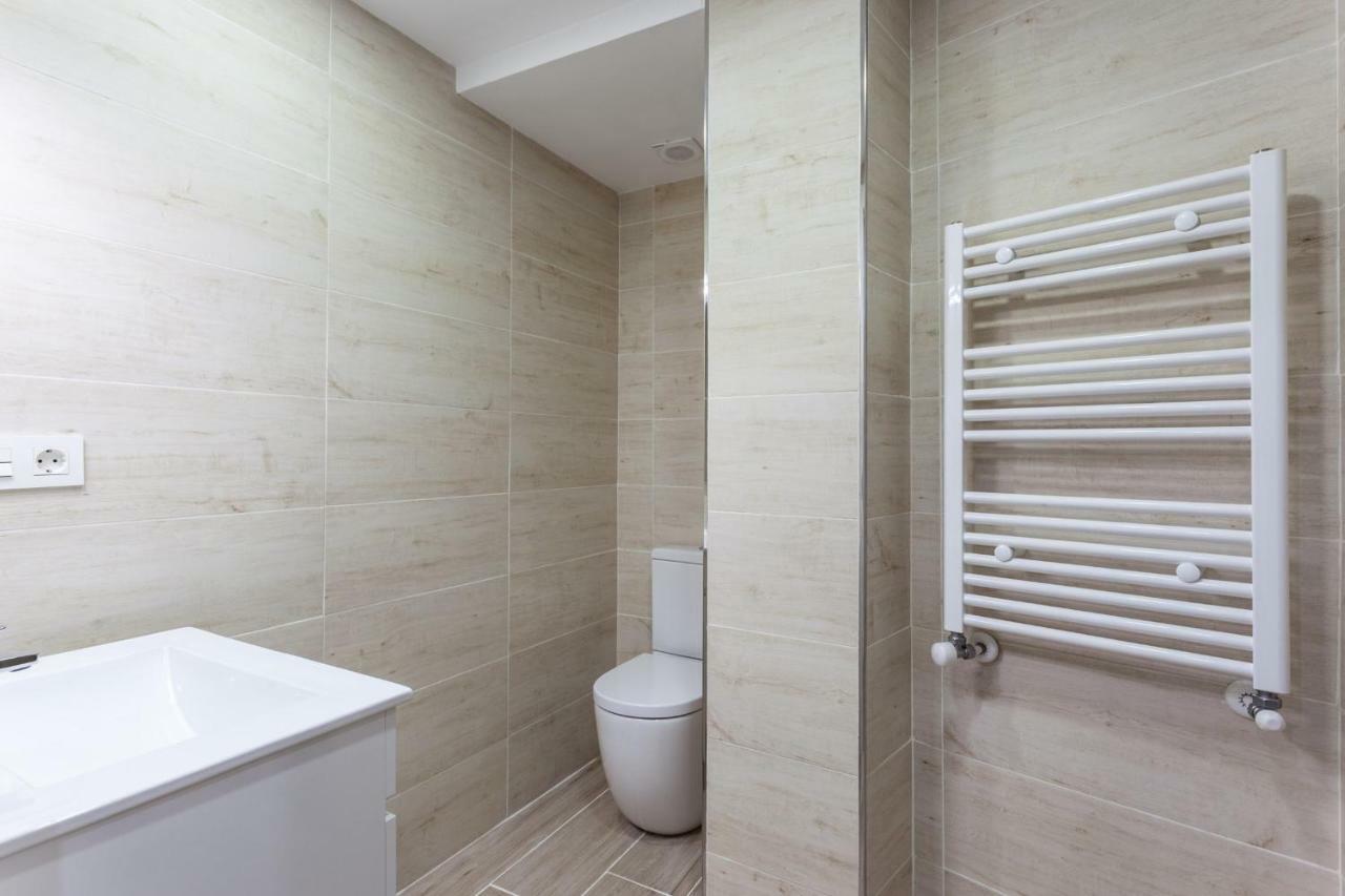 Apartamentos Reina Isabel Granada Buitenkant foto